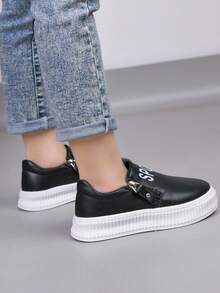 1 双 2026 春季新款儿童休闲低帮平底鞋，男女通用百搭白色鞋 - 黑色 - 查看 8