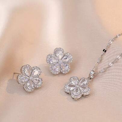 Titanium Steel Gold Plated Cubic Zirconia 5-Petal Flower Necklace + Earrings Set, Luxury Elegant Jewelry For New Year, Suitable For Weddings, Gifts For Lovers, And Daily Wear