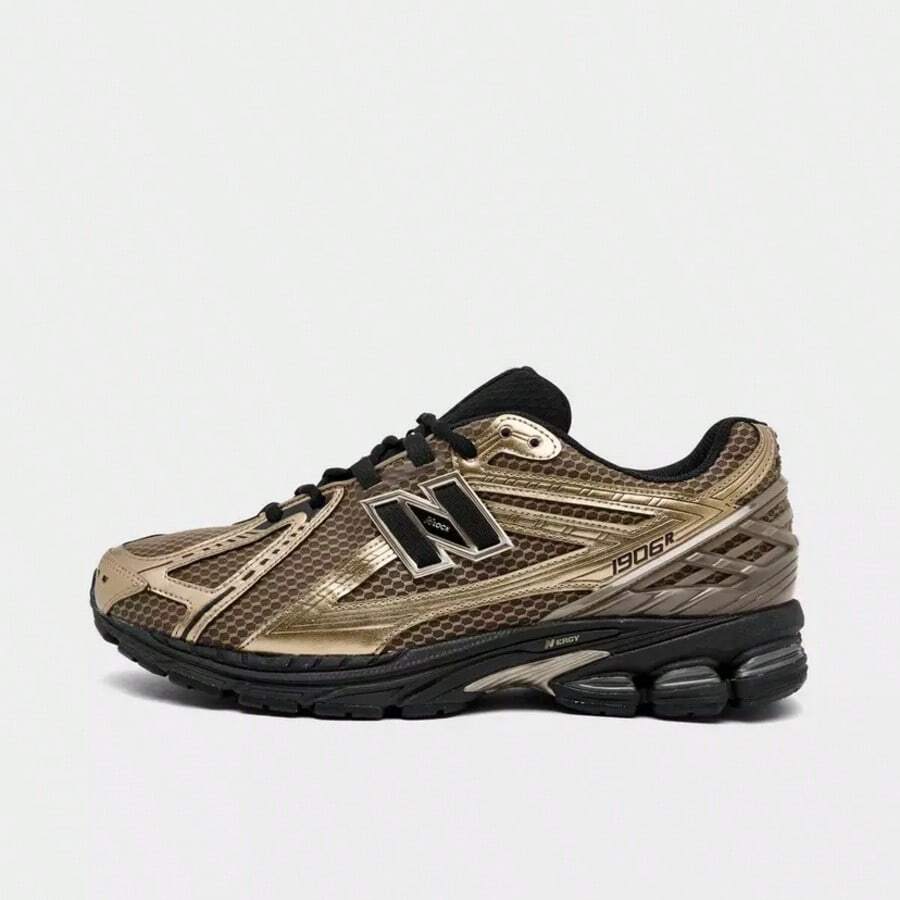 New Balance 1906R Black Gold Men's U1906RJM | Modern Street Style, Comfortable All-Day - Gold - View 1