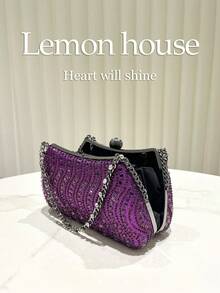 1 chiếc ví cầm tay màu tím đính đá lấp lánh sang trọng, kiểu dáng hộp thanh lịch, thích hợp cho các dịp trang trọng như đám cưới, tiệc tùng, dạ hội, tiệc cocktail và các lễ kỷ niệm. - Màu tím - Xem 7