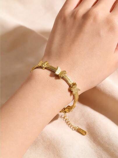 VceTd 1 pieza Brazalete de mariposa minimalista de acero inoxidable, acabado mate diseño de mariposa 3D de doble capa, cadena plana de hueso de serpiente, joyería unisex duradera adecuada para vacaciones, festivales de música, viajes, regalo multifuncional para todas las estaciones, accesorio de vacaciones, accesorio de moda para resort