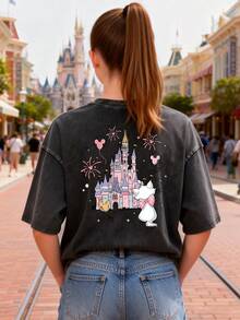 This Disney Women's T-Shirt Features A Creative Marie Cat Letter And Cartoon Double-Sided Print. It's A Spring/Summer Style Round Neck Retro Washed Cotton T-Shirt, Made Of Soft And Comfortable Pure Cotton Fabric, Suitable For Everyday Wear, Shopping, Travel, And Casual Occasions. It Also Makes A Wonderful Gift. - 黑色 - 查看 3