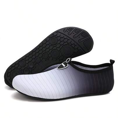 男女通用专业防滑水鞋，适合沙滩活动、游泳、潜水和浮潜、徒步旅行、水上运动、沙滩排球、冲浪、滑板和水球。