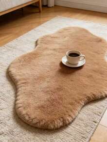 1 件云朵般柔软的人造毛皮地毯,采用柔软舒适的毛绒材质,适用于客厅、卧室、玄关、厨房、浴室、游戏室、书房、衣橱等场所,秋冬季加厚地毯。 - 卡其色 - 查看 10