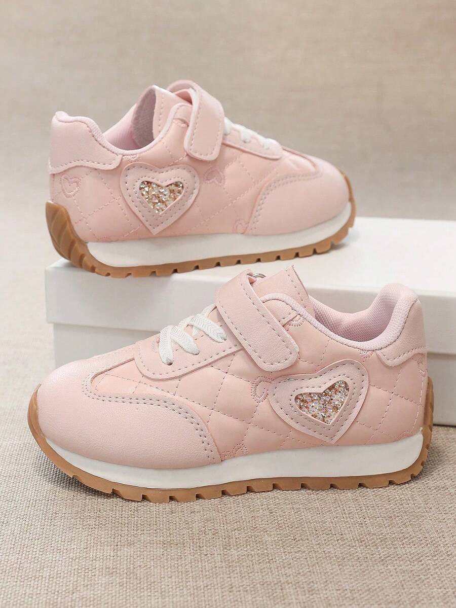 一双返校季休闲时尚儿童运动鞋，采用PU皮革拼接鞋面，柔软舒适，轻便易穿脱，适合室内、室外、玩耍和运动。 - 粉色 - 查看 1