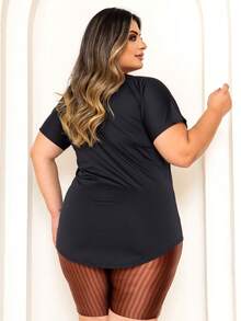 Plus Size Blouse In Lightweight, Comfortable Dry Fit Fabric For Workouts, Fitness, And Casual Sportswear - 黑色 - 查看 3