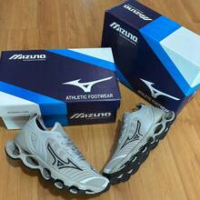 Men's MZ Pro 14 Reflective Chameleon Tennis Shoes - Grey - View 2