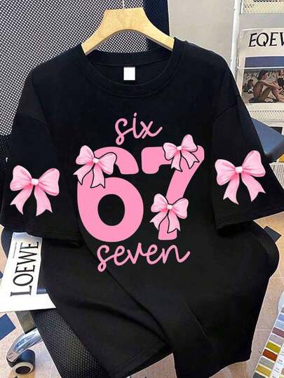 Plus Size Casual Minimalist Personalized Cool Numeric 67, Bow Decor, Short Sleeve Round Neck Graphic T-Shirt, Suitable For SummerCasual Printed Crew Neck Short Sleeve T Shirt Bows Women's Shirts Y2k