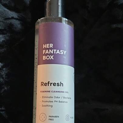 Refresh Feminine Cleansing Gel Paraben-Free PH Balanced 8 Fl Oz