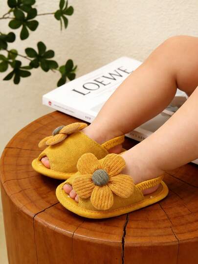 Infant Infant Girls Summer Sandals With Flower Soft Sole Newborn Toddler First Walker Crib Dress Shoes Yellow, White, Red, Pink