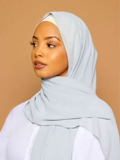 1pc Women's Solid Color Chiffon Beach Scarf, Muslim Headscarf, Arabic Casual Long Scarf, Sunscreen Shawl Suitable For Daily Use