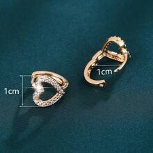 2pcs Women's Zirconia Earrings, Minimalist Fashion Heart Shaped Earrings, Daily Wear & Holiday Gift Accessories - Earrings - View 4