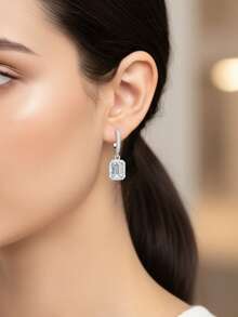 一对女士结婚耳环，4.4克925纯银吊坠长方形耳环，镶嵌1克拉*2颗莫桑石，奢华波西米亚宫廷风格，适合订婚、结婚纪念日、情人节等场合，附赠莫桑石证书和精美礼盒。 - 銀色 - 查看 4