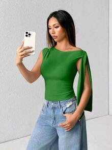 Elegant T-Shirt In Supplex Fabric With Asymmetrical Shoulders And Straps, Ideal For Everyday Wear, Outings, Nightclubs, Parties, And Halloween Costumes. - 綠色 - 查看 3