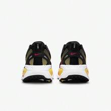 Nike 邁柔VOMERO 18男子公路跑步鞋緩衝運動鞋 - 黑色/紅色/橙色 - 查看 3