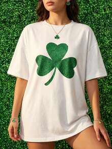 圣帕特里克节闪光印花女式宽松长款圆领短袖T恤，三叶草图案印花，适合圣帕特里克节、爱尔兰节日、圣帕迪节、3月17日、爱尔兰主题服装、三叶草主题、爱尔兰、三叶草、幸运符号、爱尔兰主题装饰、休闲风格、外套上衣、女式春季服装、长袖上衣、高卢风格礼物、女式春季上衣、运动上衣、女式运动服装、短袖上衣 - 白色 - 查看 1