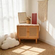 2支/4支装，尺寸为0.78*9.87英寸，红色尖头齿轮形长蜡烛。这些无烟大豆蜡烛是完美的家居装饰、卧室装饰、节日装饰、派对装饰和摄影道具。它们能营造浪漫氛围，非常适合婚礼装饰、婚礼礼物、女士礼物和纪念品。 - 紅色 - 查看 9