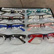 Reading Glasses For Close-Up Work, Rectangular, Bottom Grip, Men's, Women's, Unisex. - Black - View 4