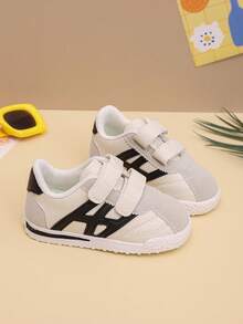 1 Pair Unisex New Minimalist Design Low-Top Flat Soft Bottom Non-Slip Casual Sneakers, Fashion Versatile Children Walking Shoes Suitable For All Seasons - Black - View 6