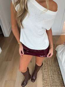 2026 Sommer Mode Damen Weißes Strick Asymmetrisches Schulter Kurzarm Top, Bubble Stoff, Kurzarm, Gerippte Strick Details, Rundhalsausschnitt Design, Perfekt für den Sommer - Weiss - Übersicht 10