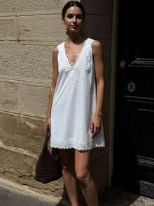 Vestido corto de algodón con tirantes, elegante y versátil para uso diario - Blanco - Ver 4