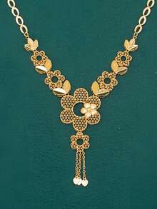 1set 5pcs 18K Gold Plated Copper Jewelry-Flower Cluster Bib Necklace With Heart Tassel, French Romantic Luxurious Dubai Style Bridal Wedding Party Gift For Mom, Sister, Women - Champagne - View 3