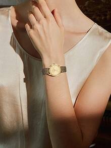 Coach Womens Watch Analog Quartz Waterproof Ladies Watches for Women Easy Read Women's Wrist Watches with Leather Strap - 棕色 - 查看 4