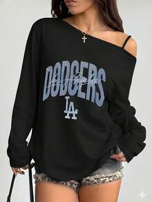 Graphic Tees Women, DODGERS Print, Off-The-Shoulder Long Sleeve Top, Summer Outfits, Casual Women Outfits, Y2K Style - 黑色 - 查看 1