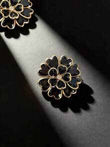 Estos gemelos con diseño floral irradian un ambiente de moda y elegancia. Los botones de camisa son un accesorio lujoso para reuniones de damas, un regalo perfecto para mujeres y una opción ideal para fiestas diarias y festivas. - Multicolor - Ver 7