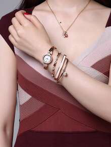 Anne Klein Women's Premium Crystal Accented Bangle Watch and Bracelet Set Quartz Wrist Watches Bangle Jewelry Gifts For Women Wife Girlfriend Valentine's Day AK/2238RGST - 金色 - 查看 6