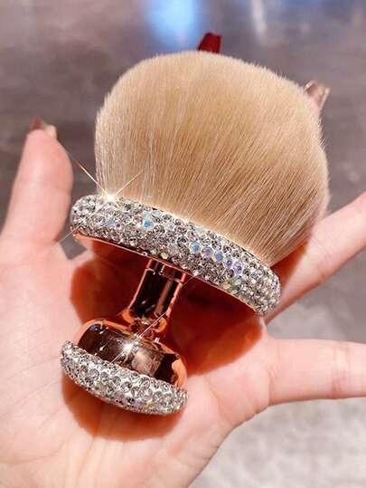 奢华水钻粉刷，高品质美甲粉刷，时尚金色化妆粉刷