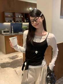 女士休闲二合一长袖 T 恤，修身系带初秋汗衫 - 黑與白 - 查看 9