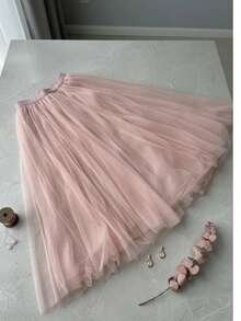 Eine hochtaillierte Damen-Rock, ein einteiliger Taft-Unterrock, ein 4-lagiger Tüllrock, ein voluminöser Rock, ein plissierter Rock, ein bodenlanger ausgestellter Rock, ein Rock geeignet für Sommer und alle Jahreszeiten - Mehrfarbig - Übersicht 8