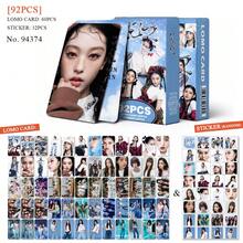 92张K-Pop NJZ周边照片卡、装饰迷你贴纸、LOMO卡、粉丝应援卡、礼品、高品质印刷LOMO照片卡、手工LOMO卡、玩具、游戏、爱好、收藏品、派对用品、收藏卡、节日和生日礼物 - 彩色 - 查看 10