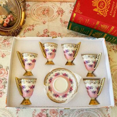 1/6pcs Set Elegant Floral Gold Rim Ceramic Coffee Cup & Saucer Set, Luxury Arabic Greek Japanese Turkish Coffee Cup, Suitable For Breakfast, Cappuccino, Black Tea, Latte, Mocha, Espresso, Women/Men/Couple, Tea Party, Afternoon Tea, Family Gathering, Garden, Wedding - Winter Ramadan, Holiday Gift For Her/Him, Black Gold, Pink Gold, Red Gold 3.38oz/100ml