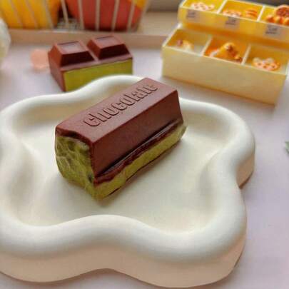 1pc Realistic Lava Chocolate Squishy Toy - Stress Relief Squeeze Toy - Creative Chocolate Novelty - Soft Scented Slow Rebound Putty Texture - Holiday Gift For Easter, Halloween, Valentine's Day, Christmas