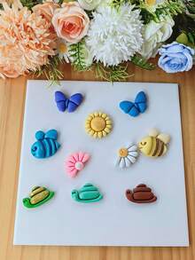 1件春季主题动植物造型聚合物粘土耳环模具，包含蜜蜂、蜗牛、向日葵、蝴蝶等造型，适用于制作聚合物粘土耳环，DIY吊坠耳环，是手工耳环和吊坠的理想选择，也是珠宝制作工具。 - 橘色 - 查看 2