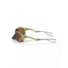 Oakley Men's Plantaris Sunglasses, OO9437 |  | Men Sunglasses - Lá dương xỉ trong mờ, trong suốt - Xem 3