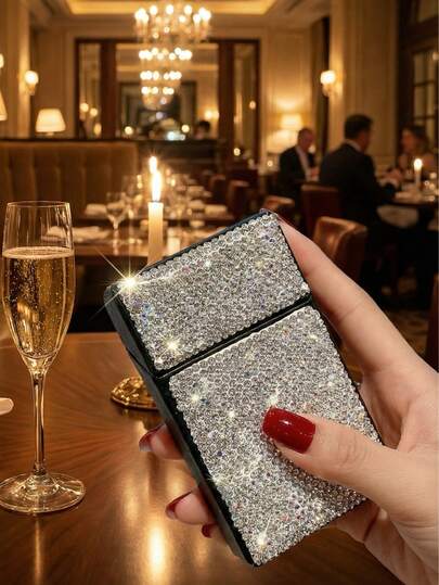 奢华水晶镶嵌超薄香烟盒 | 可容纳20支细香烟，超薄便携 | 适合派对、音乐节、婚礼及日常使用 | 女士优雅礼物（不含打火机），房间装饰