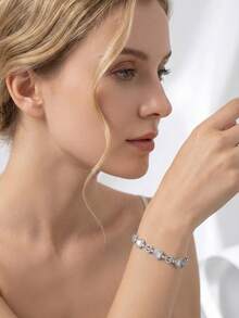 1 Set Luxury Elegant Cubic Zirconia Inlaid Heart Design Bracelet, Suitable For Women's Wedding & Party Wear, Excluding Gift Box - Silver - View 7