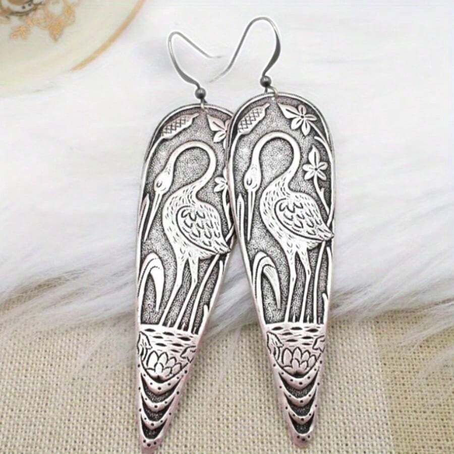 Artistic Classic & Retro Crane Pattern Long Earrings, Meticulously Crafted Earrings, Iconic Women's Jewelry Accessory, Earrings - Silver - View 1