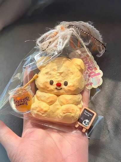 1/6个可爱小熊挤压玩具，便携式挤压玩具，适合办公桌摆放、节日礼物、软玩具、减压玩具、儿童礼物、课堂奖励、派对礼品、男女皆宜的玩具、感官玩具、生日派对礼物，适合儿童、青少年和成人，趣味礼物