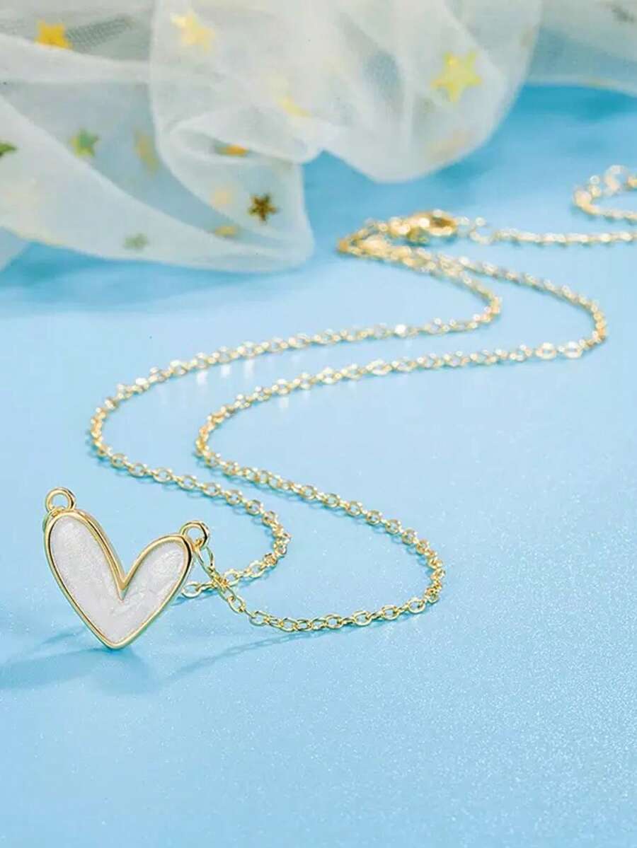 قلادة للنساء بتصميم قلب صدفة أبيض بطراز زيتي، قلادة فاخرة بسيطة وأنيقة - أبيض - مشاهدة 1