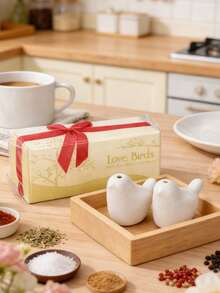 2件套白色小鸟造型陶瓷盐瓶和胡椒瓶，纹理釉面，礼盒包装，适用于厨房、餐厅、派对、乔迁、情人节、生日等场合的礼物 - 白色 - 查看 7