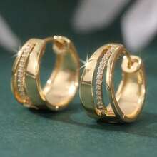 1 Pair Classic Elegant Gold Tone Women's Small Hoop Earrings, Inlaid With Lustrous Cubic Zirconia, Versatile For Daily Wear, Holiday And Birthday Gift - Gold - View 7