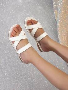 1 Pair Fashionable, Comfortable And Casual Children Flat Slippers - White - View 9