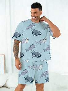 加大码男士睡衣套装 | 圆领短袖上衣和松紧腰休闲短裤，两件套 | 涤纶针织面料，亲肤透气，宽松版型 | 可爱海底世界印花休闲设计 - 霧霾藍 - 查看 7