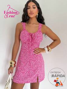 Summer Romper With Detail On The Bust And Open Back, Adjustable. - 玫紅色 - 查看 2