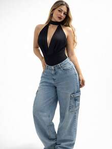 Elegant Women's Bodysuit With Plunging Neckline And Halter Collar – Sensual And Sophisticated - 黑色 - 查看 2