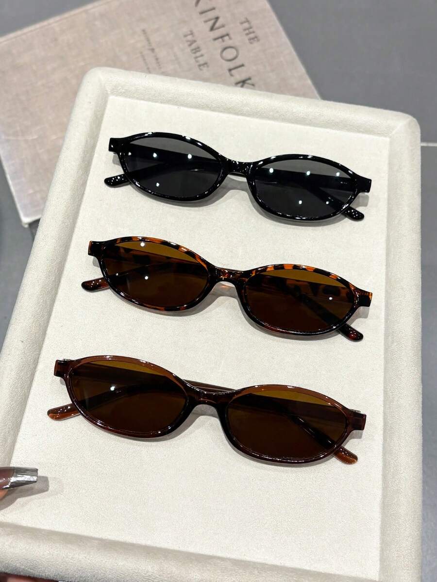 Bộ 3 chiếc kính thời trang unisex bằng nhựa in họa tiết da báo, gọng vuông, kiểu dáng giản dị, phù hợp để đeo hàng ngày, phối đồ, chụp ảnh đường phố, đi biển, dự tiệc, leo núi. Một phụ kiện thời trang không thể thiếu, món quà tuyệt vời cho mọi dịp và mọi khuôn mặt, chất lượng cao. - 3 món đồ in họa tiết da báo đen, màu nâu đậm - Xem 1